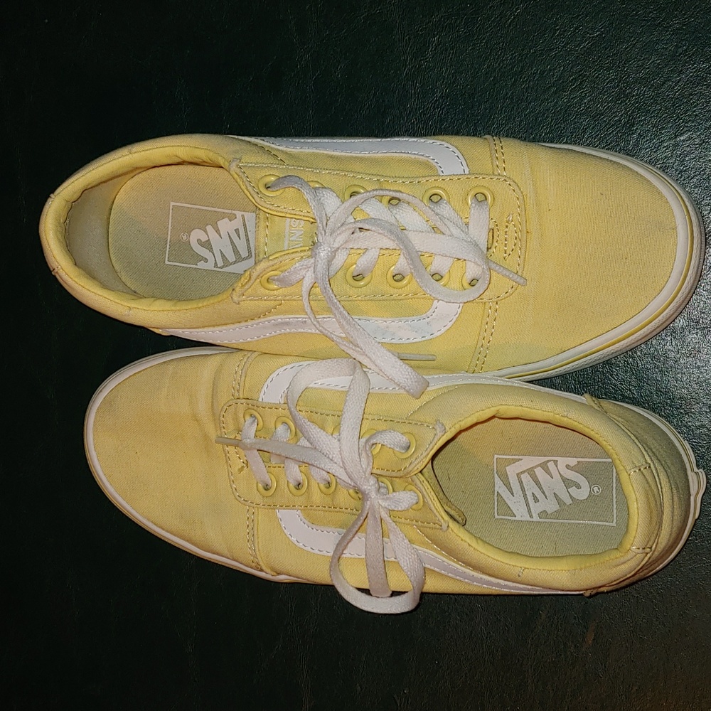 Vans Old Skool Pale Yellow women's size 7.5
